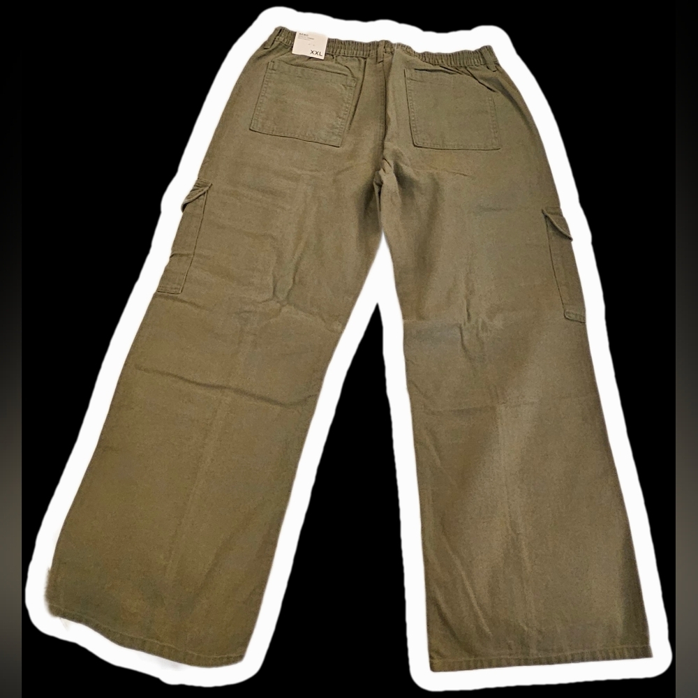 Aeropostale Olive Green Cargo Pants